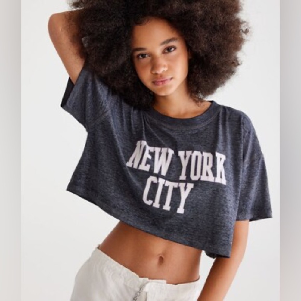 Aeropostale Black Crop Boyfriend Tee